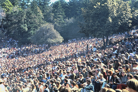 KFRC Fantasy Fair 1967 crowd